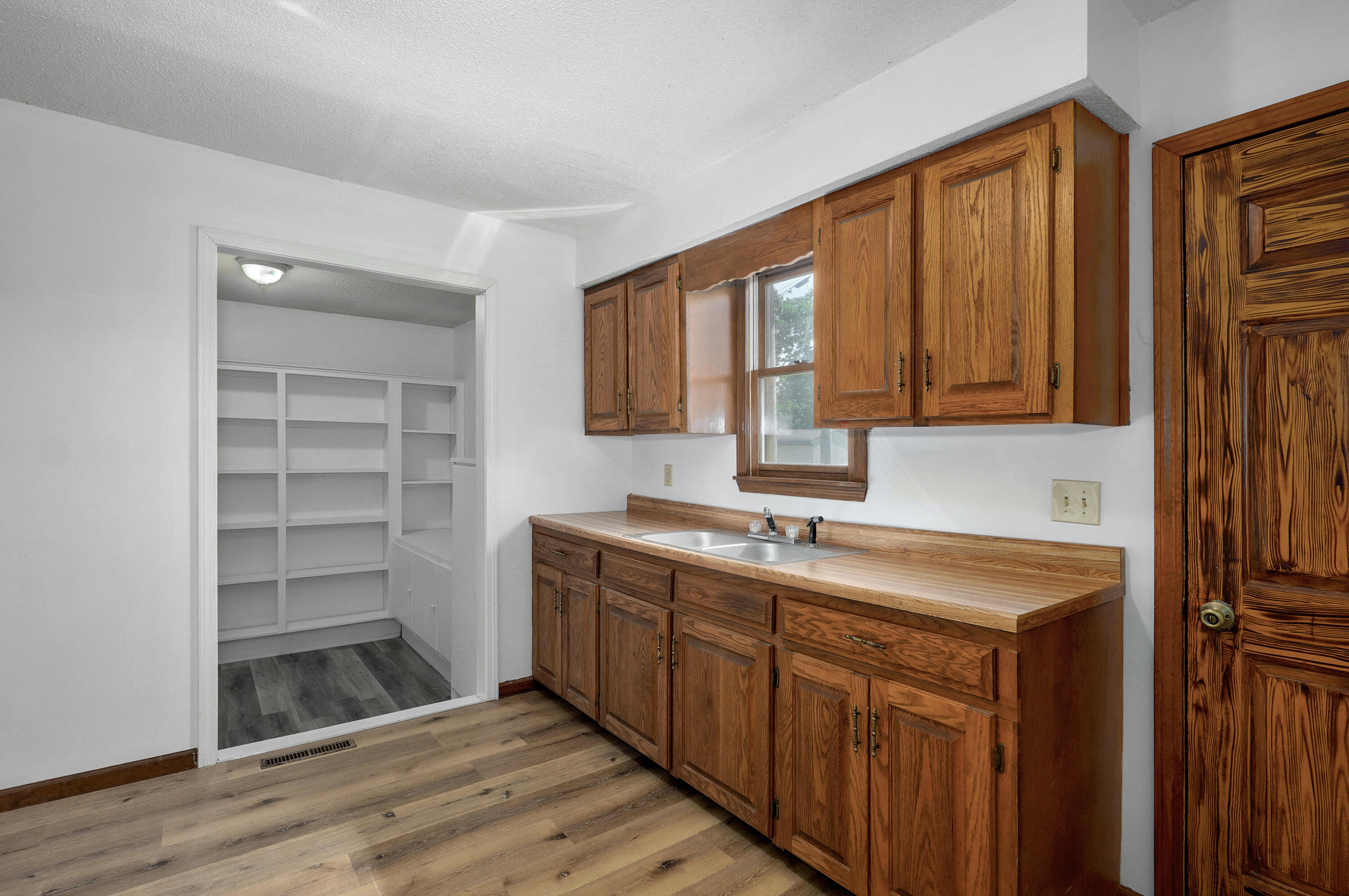 418 North Hartford Avenue Property Photo 19