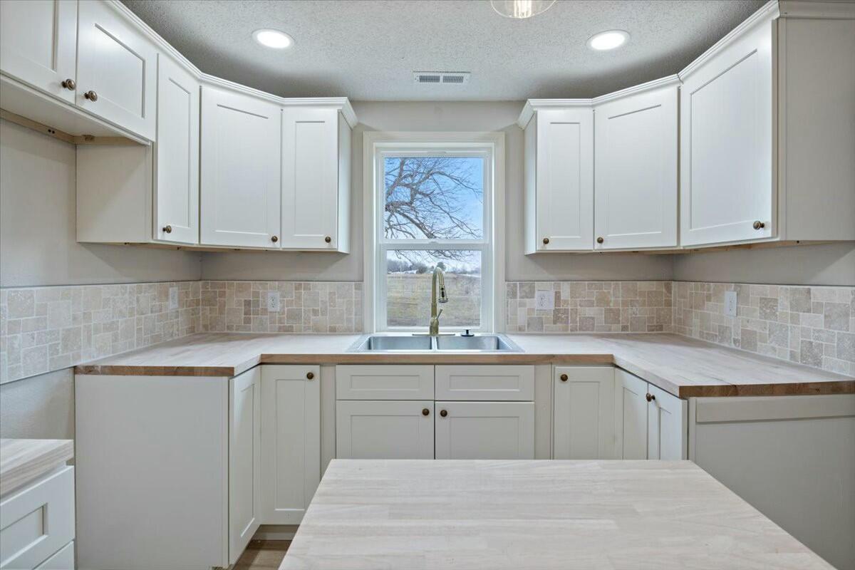 2845 Us Highway 65 Property Photo 8