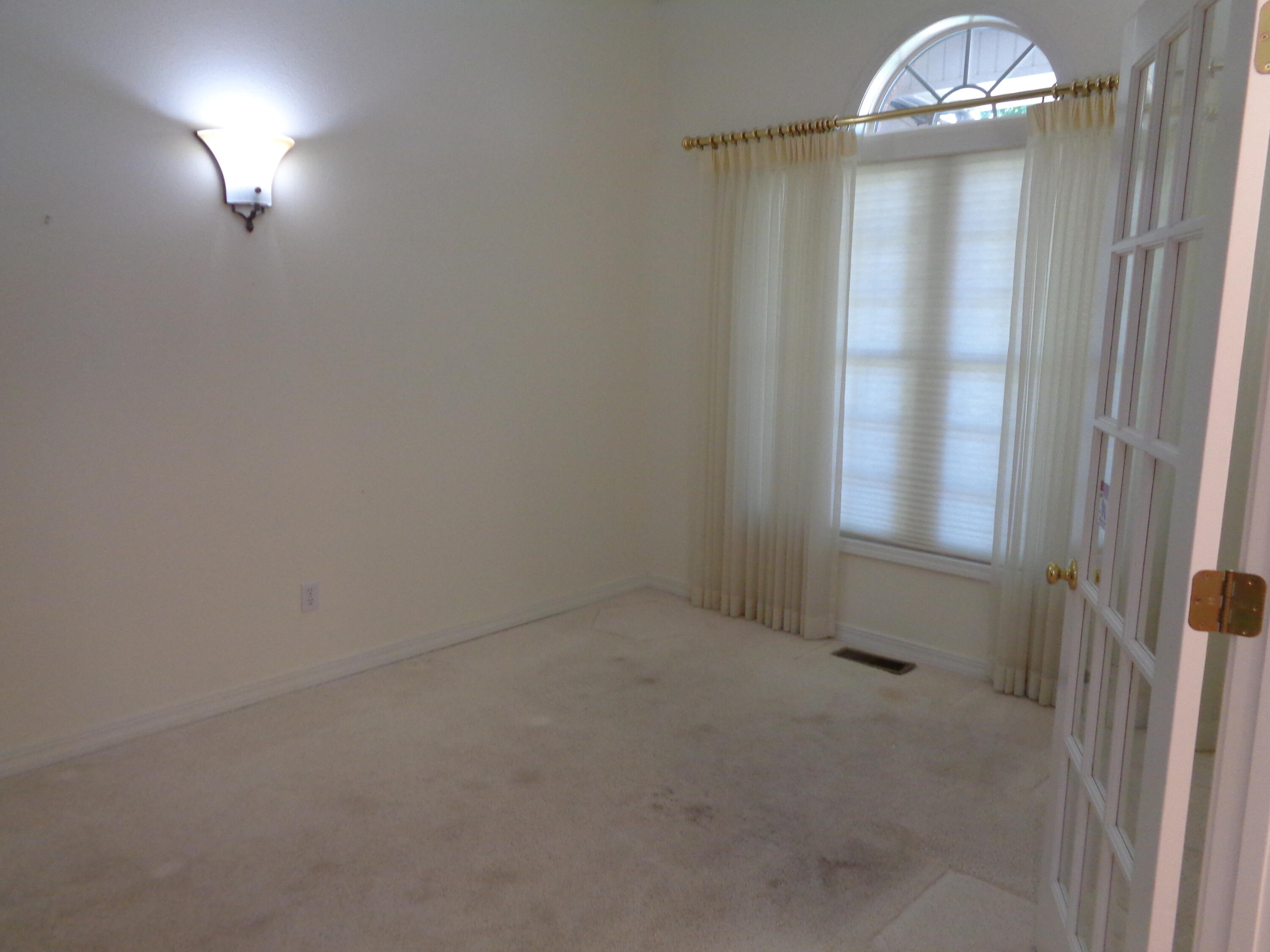 1912 North Winfield Drive Property Photo 38