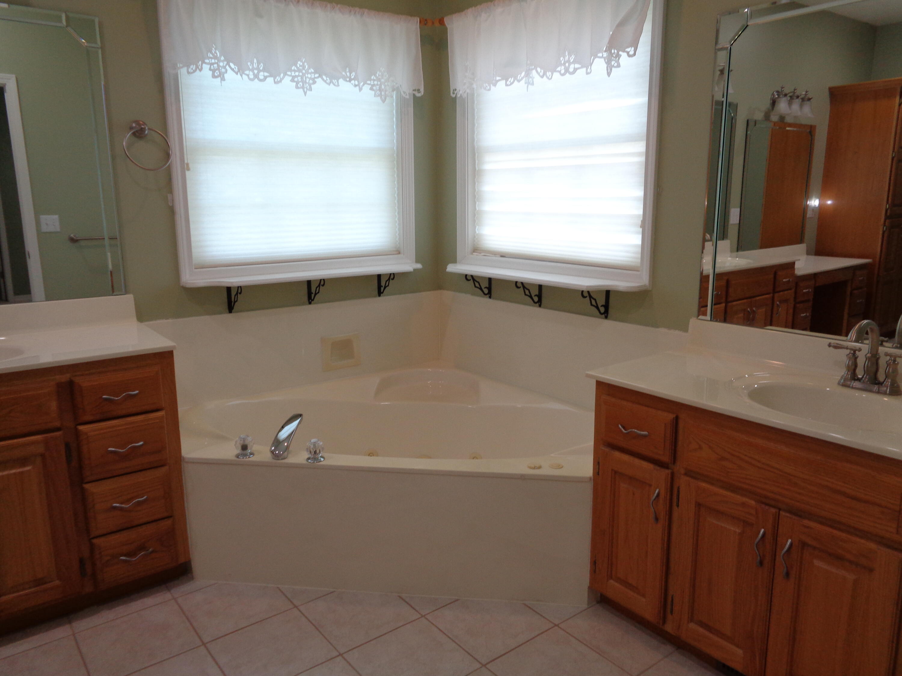 1912 North Winfield Drive Property Photo 46