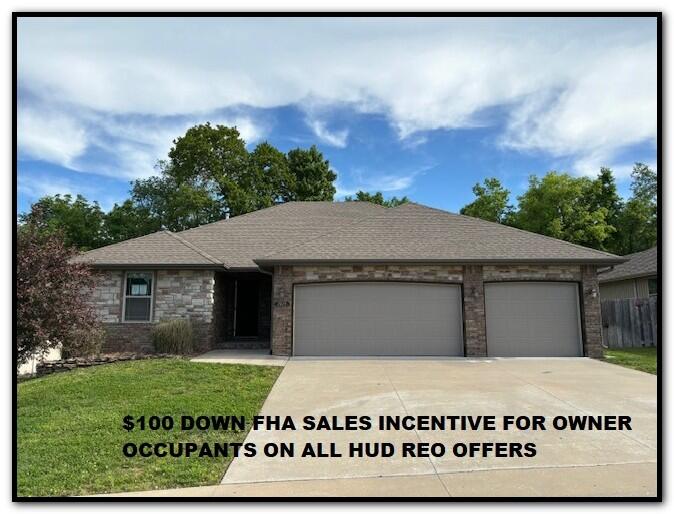 1015 East Lakota Street Property Photo