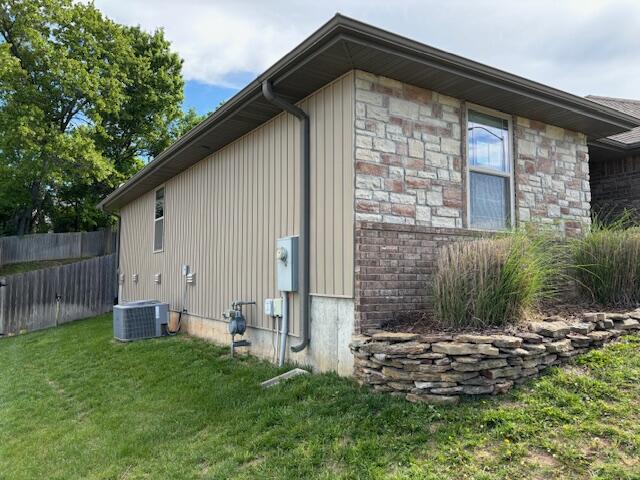 1015 East Lakota Street Property Photo 4