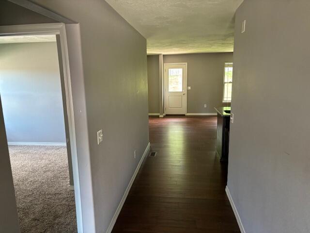 1015 East Lakota Street Property Photo 6