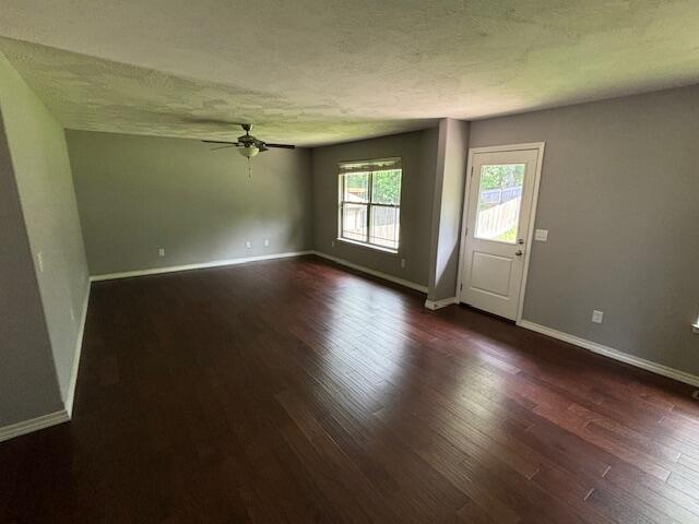 1015 East Lakota Street Property Photo 14