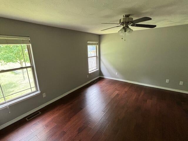 1015 East Lakota Street Property Photo 17
