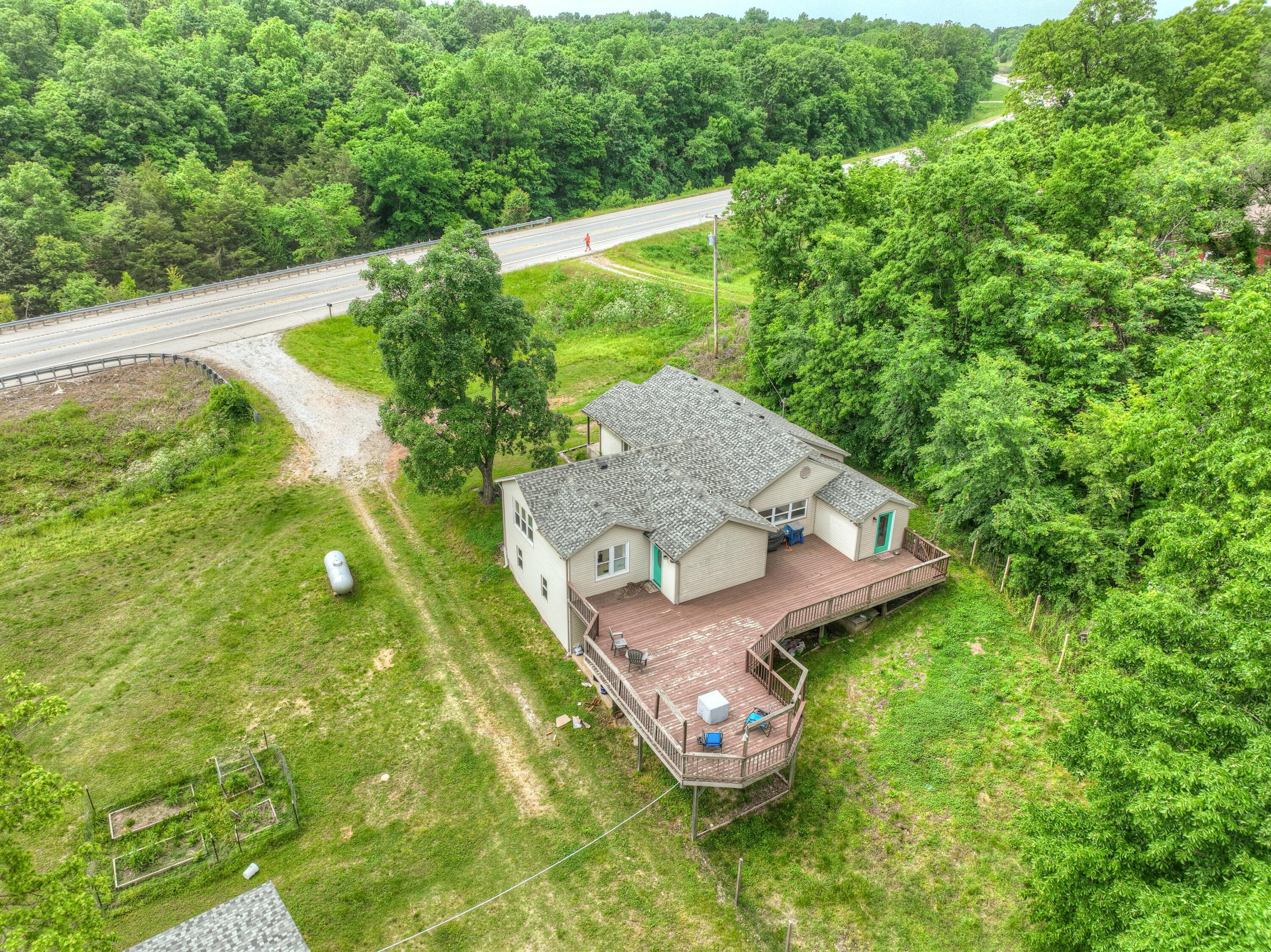 19324 Highway 60 Property Photo 43