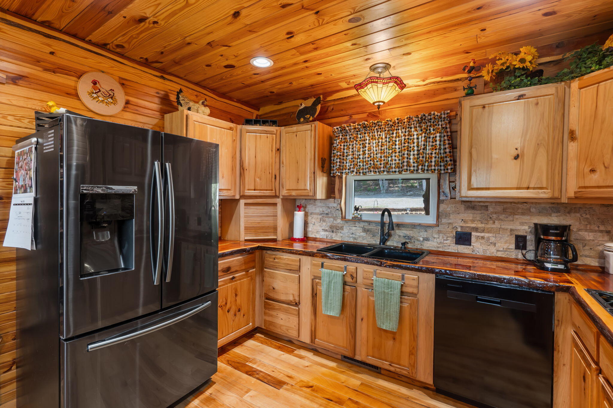 10 Baywood Circle Property Photo 11