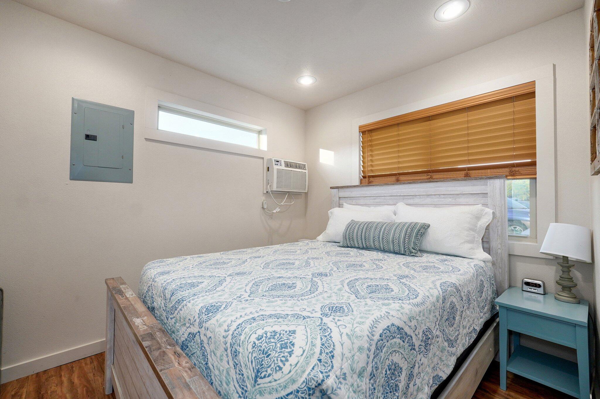 4656 West State Highway H Property Photo 11