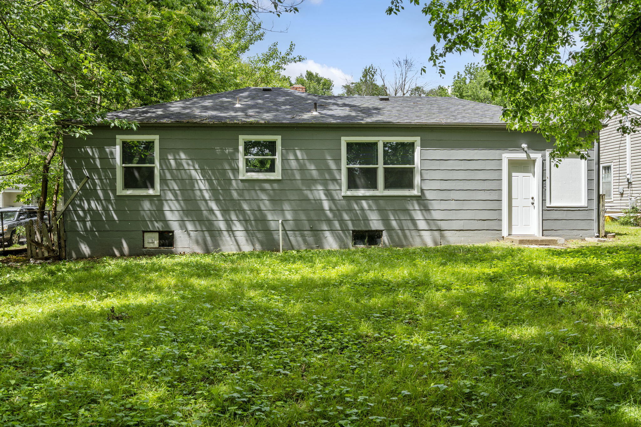1116 West University Street Property Photo 25
