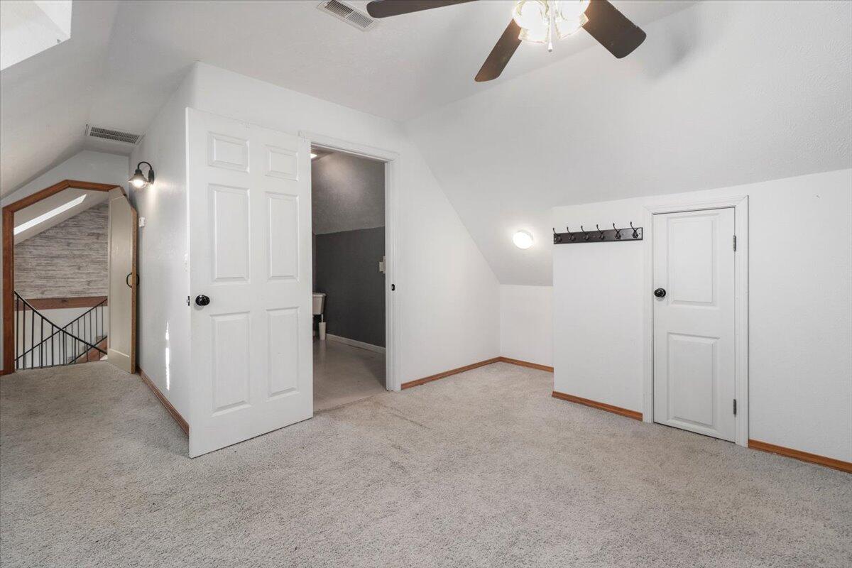 12305 Ad Highway Property Photo 28