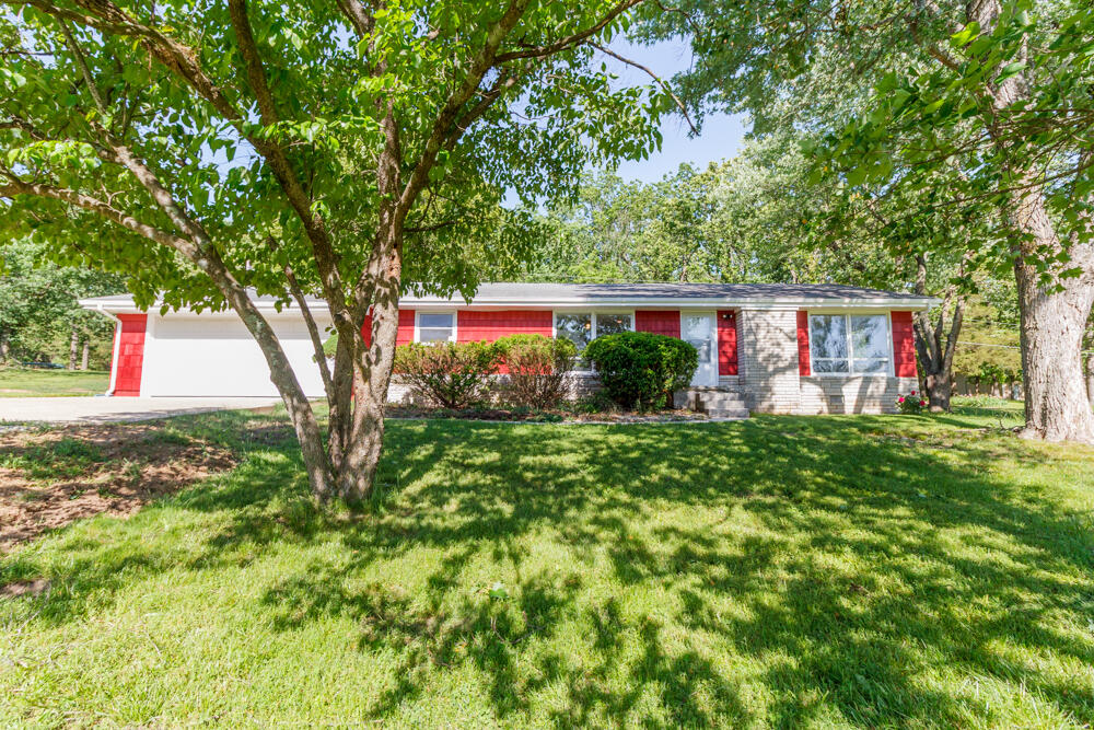 1318 South Farm Road 205 Property Photo 1