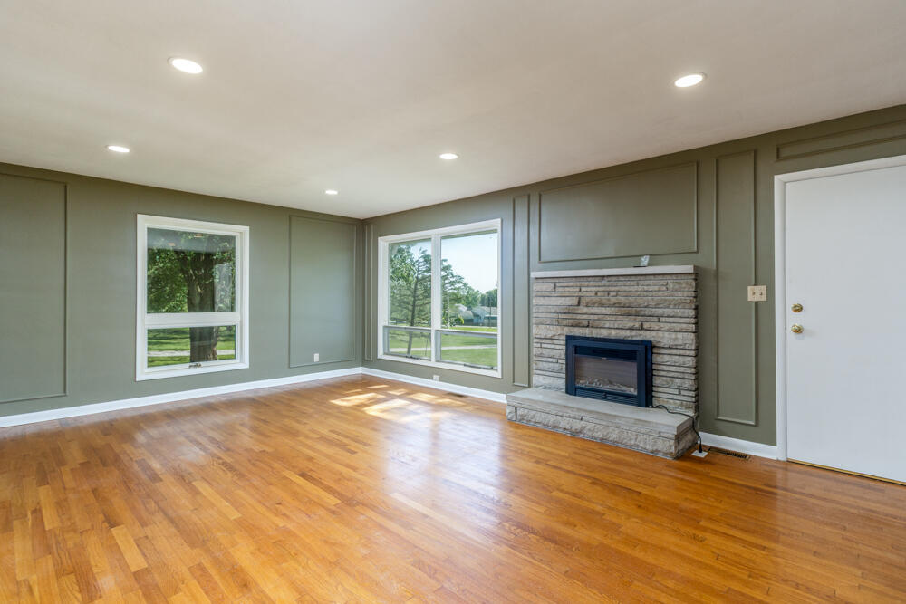 1318 South Farm Road 205 Property Photo 5