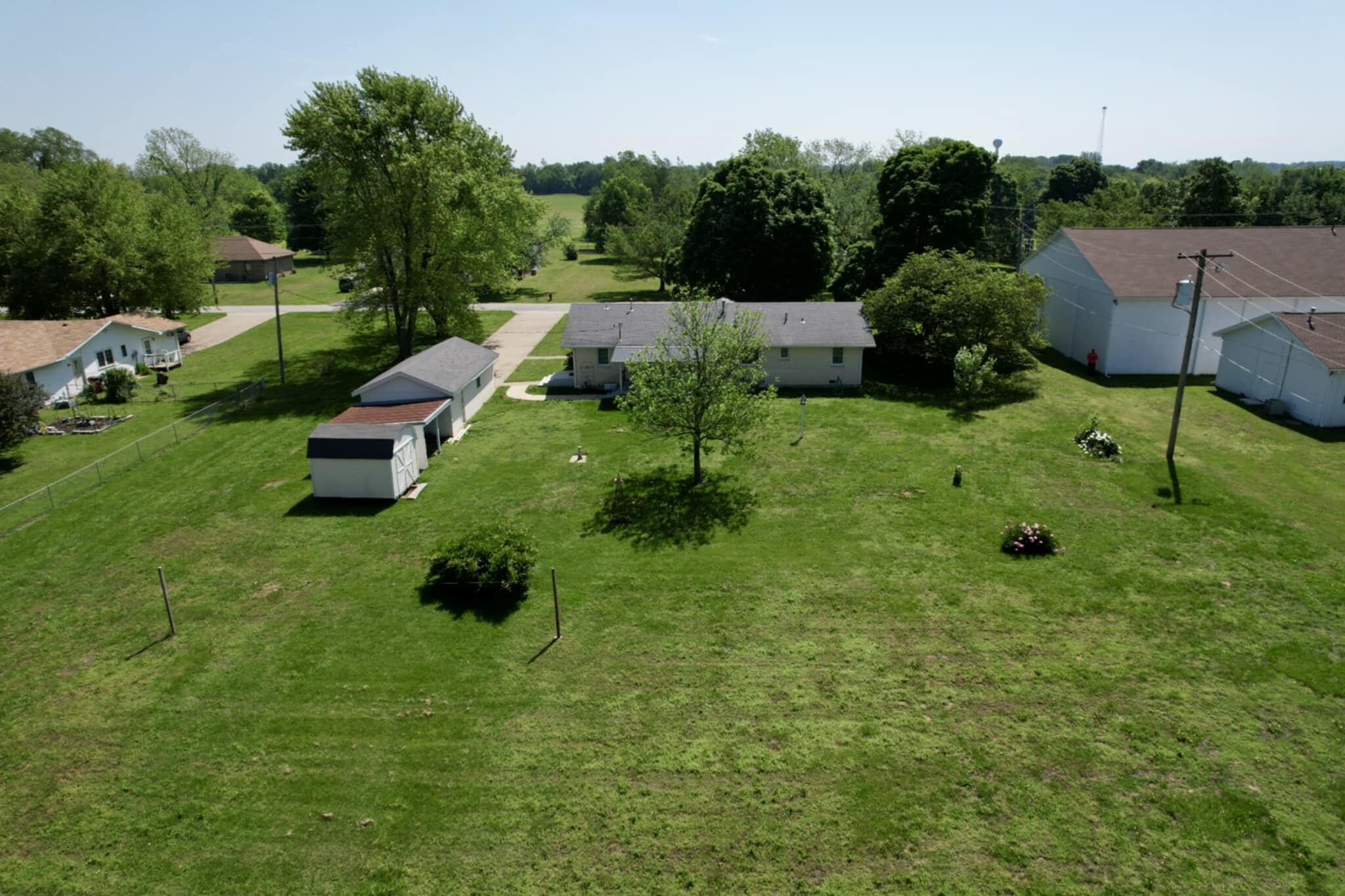 407 North Crestview Avenue Property Photo 15