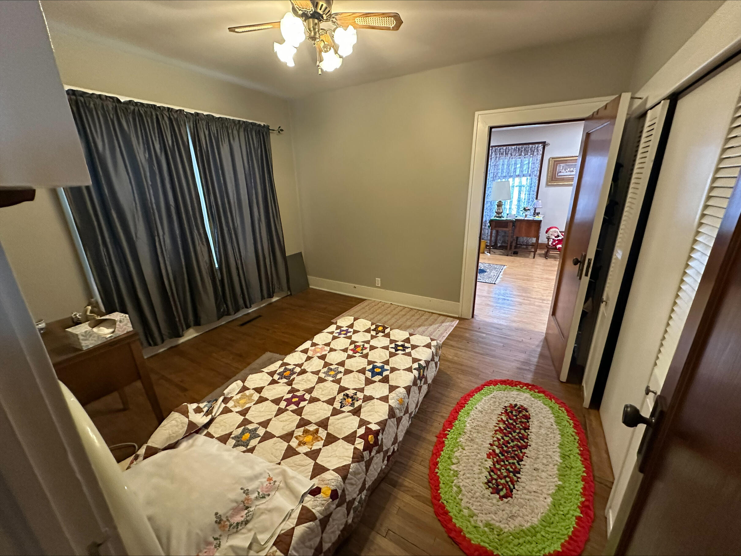 559 East Pleasant Street Property Photo 18