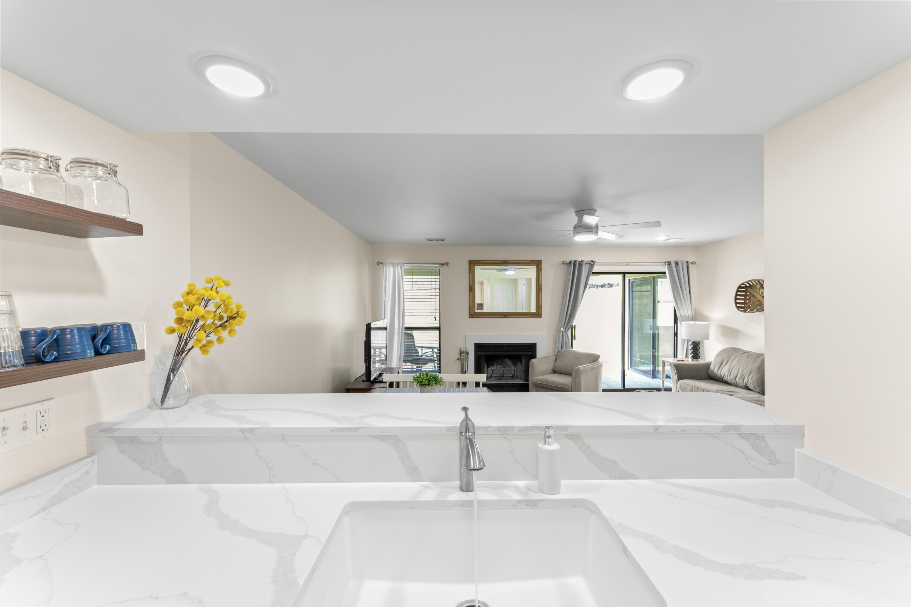 264 Turnberry Drive Property Photo 7