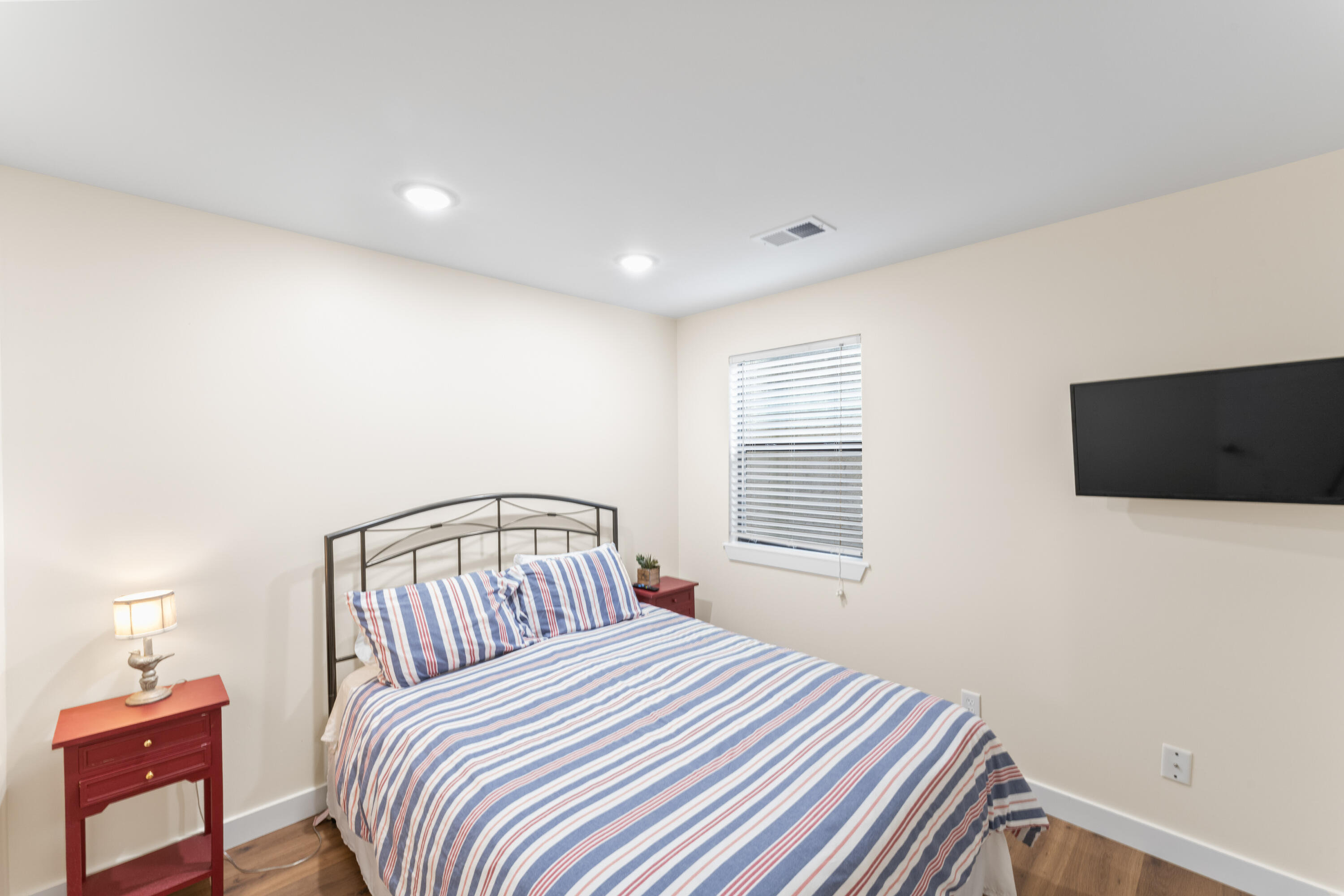264 Turnberry Drive Property Photo 11