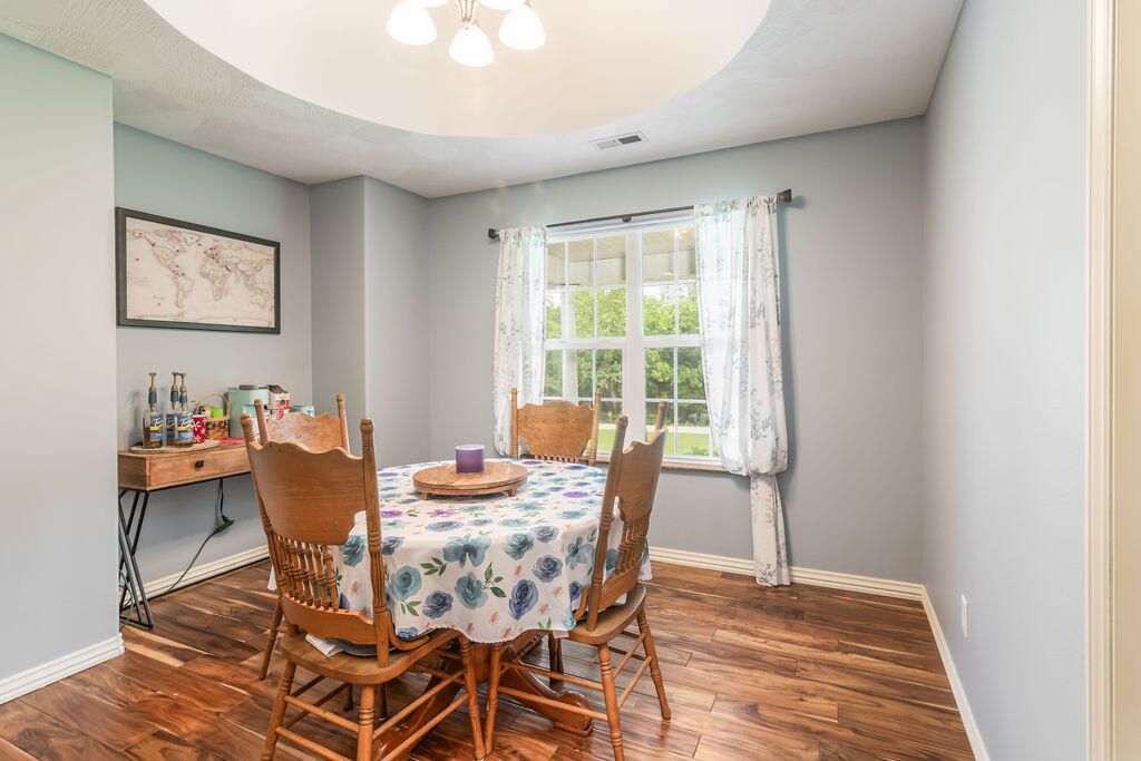 8180 West Farm Road 160 Property Photo 5