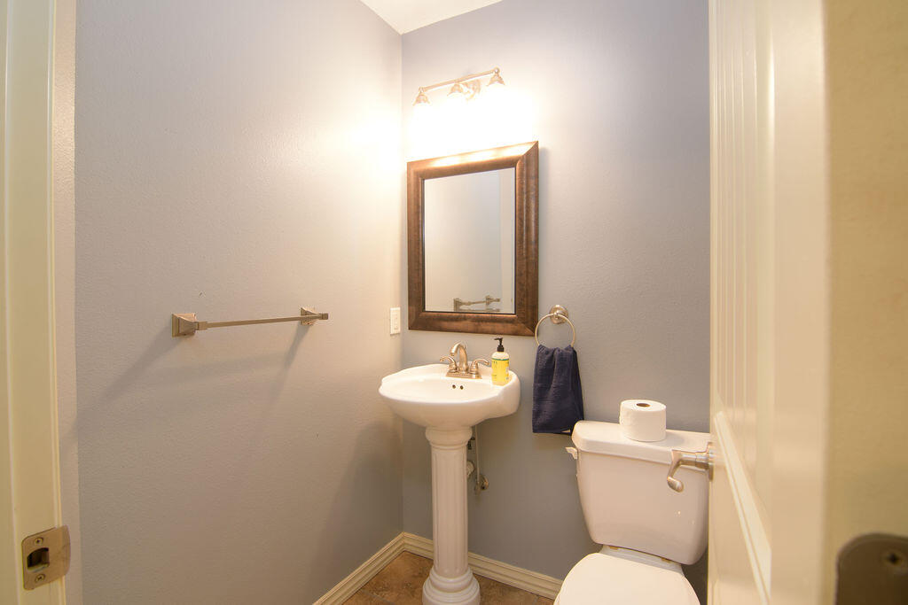 8180 West Farm Road 160 Property Photo 19