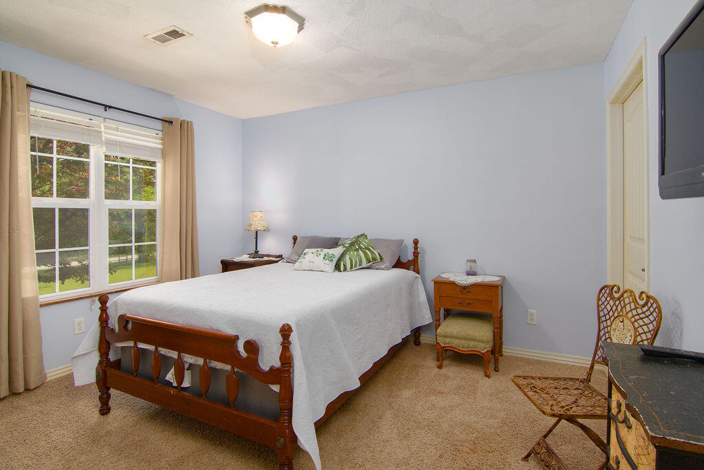 8180 West Farm Road 160 Property Photo 24