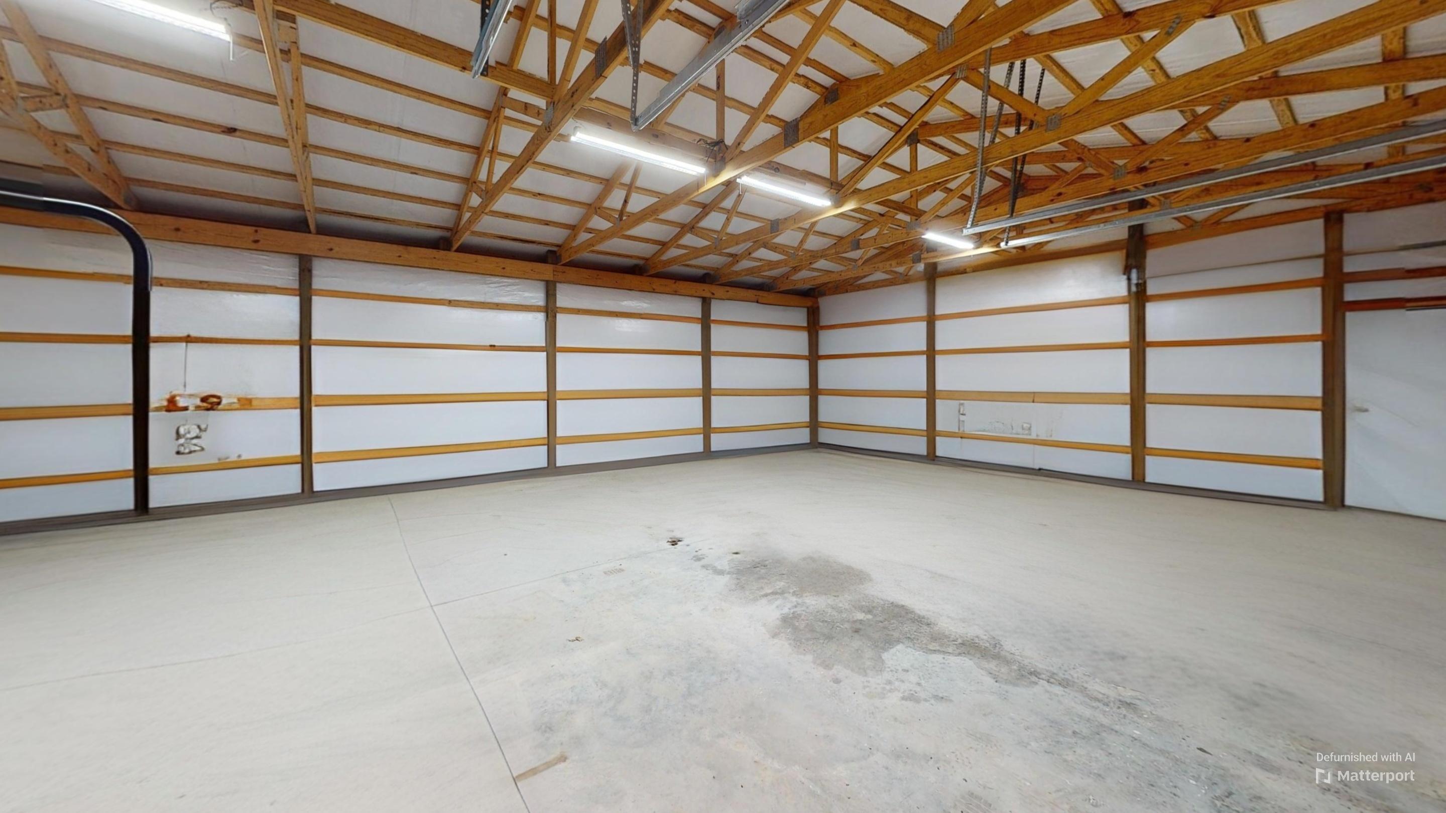 16944 Private Road 1086 Property Photo 35