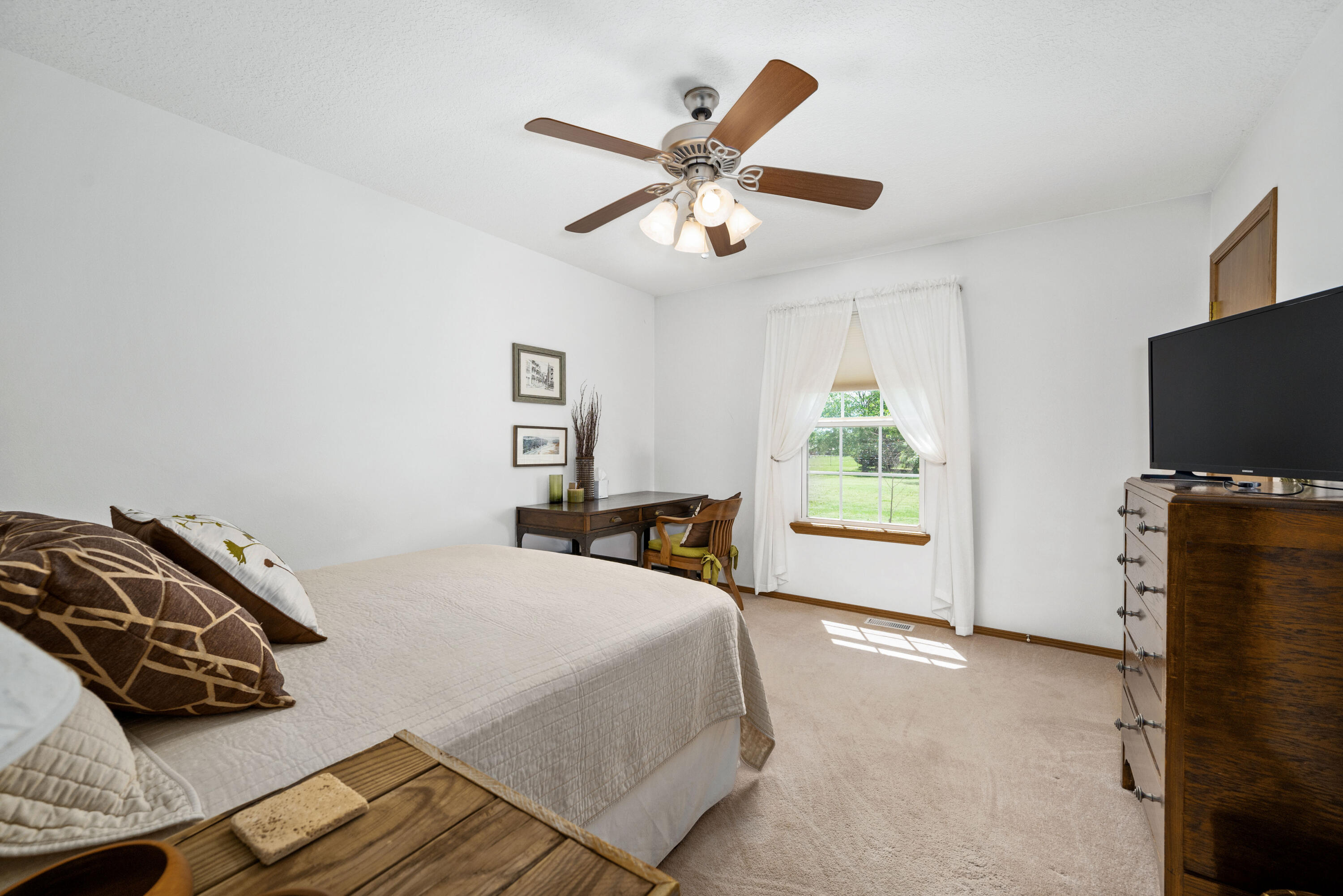 1362 Meadowview Lane Property Photo 22