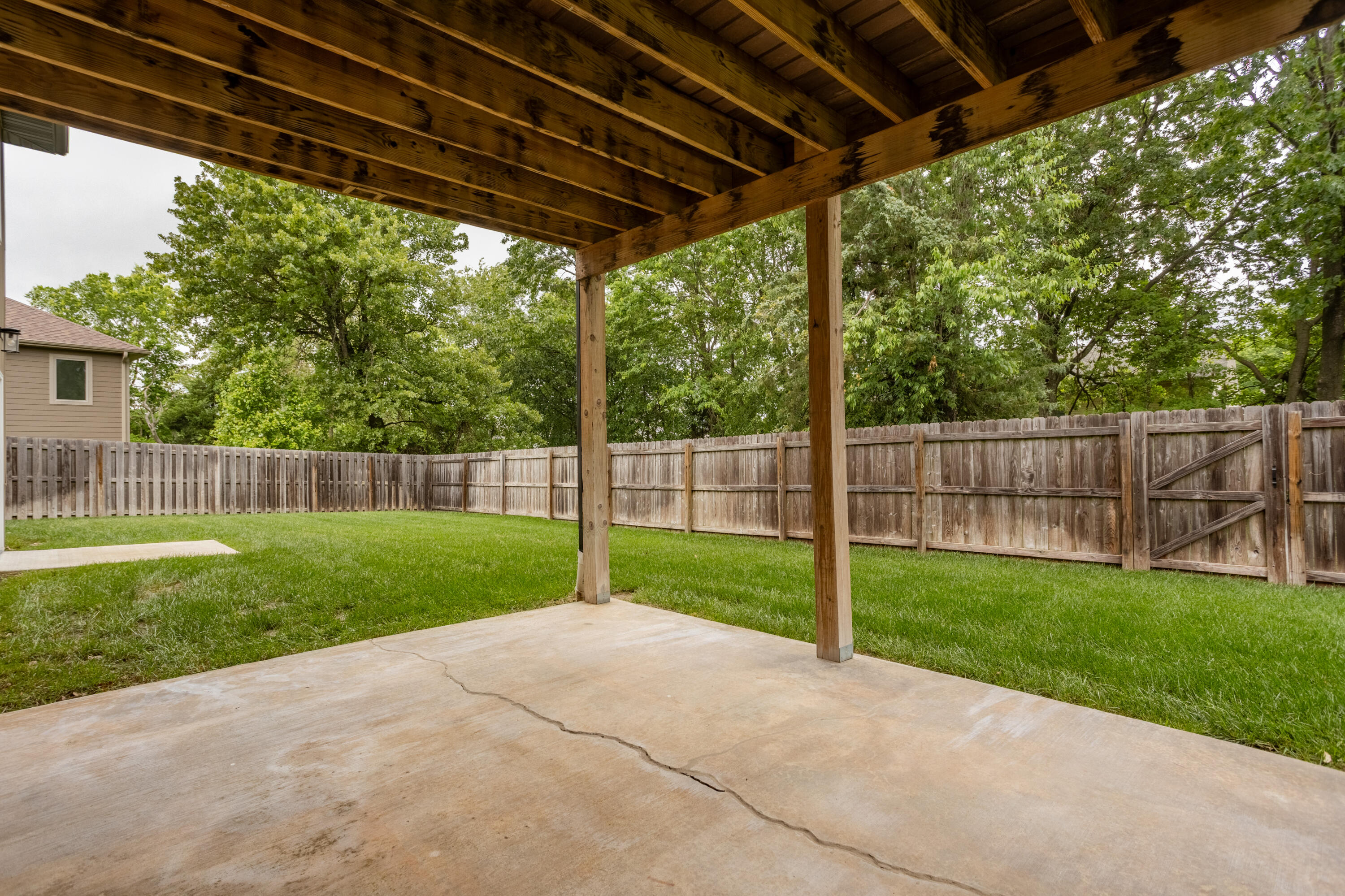 4738 North Florence Avenue Property Photo 37