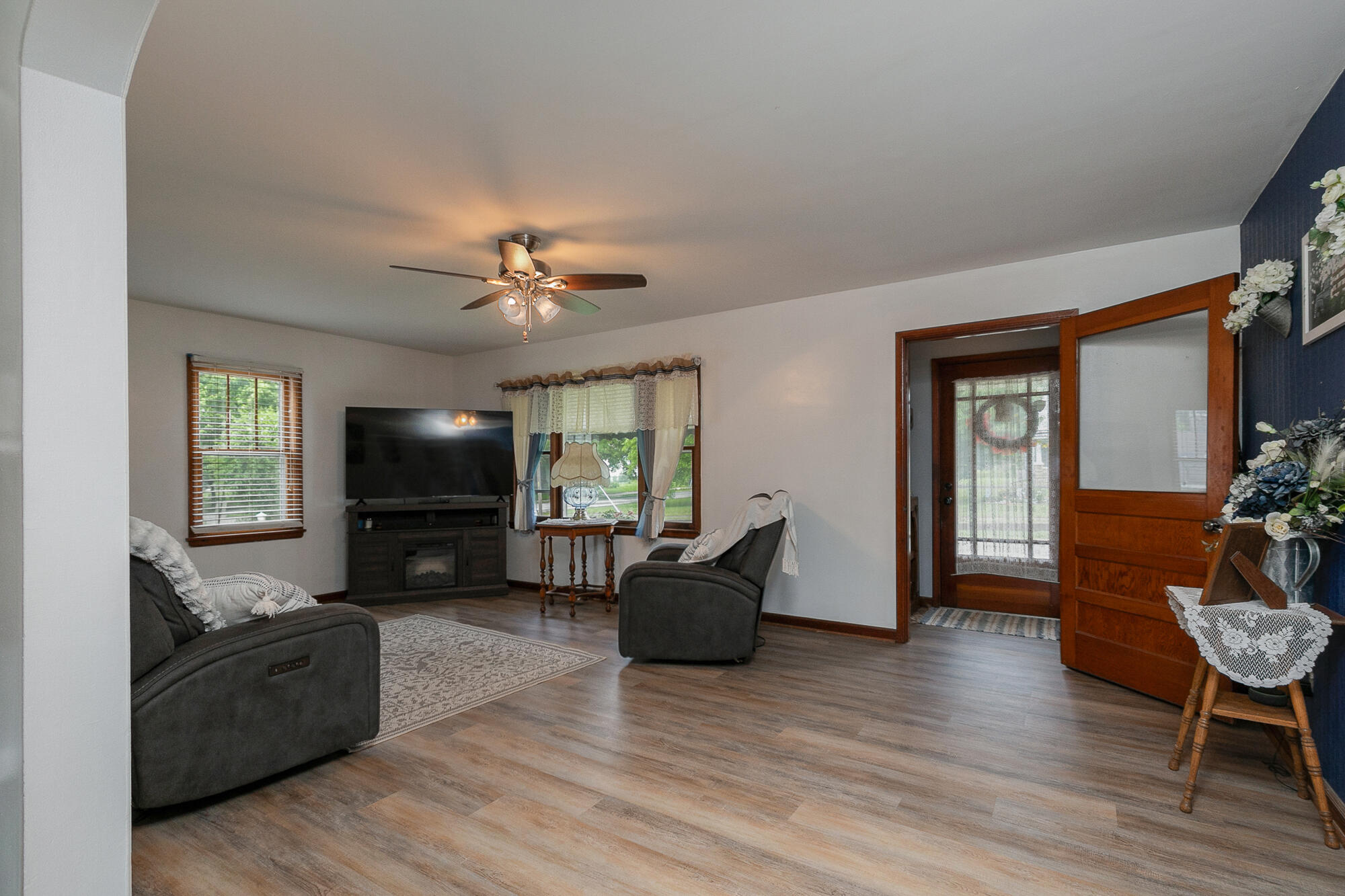 205 North Jefferson Street Property Photo 11