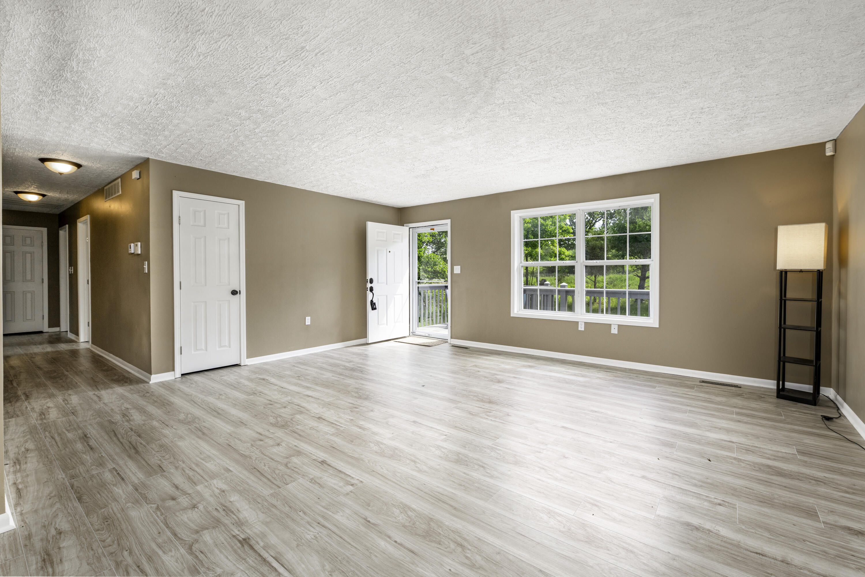 2800 State Highway Bb Property Photo 5