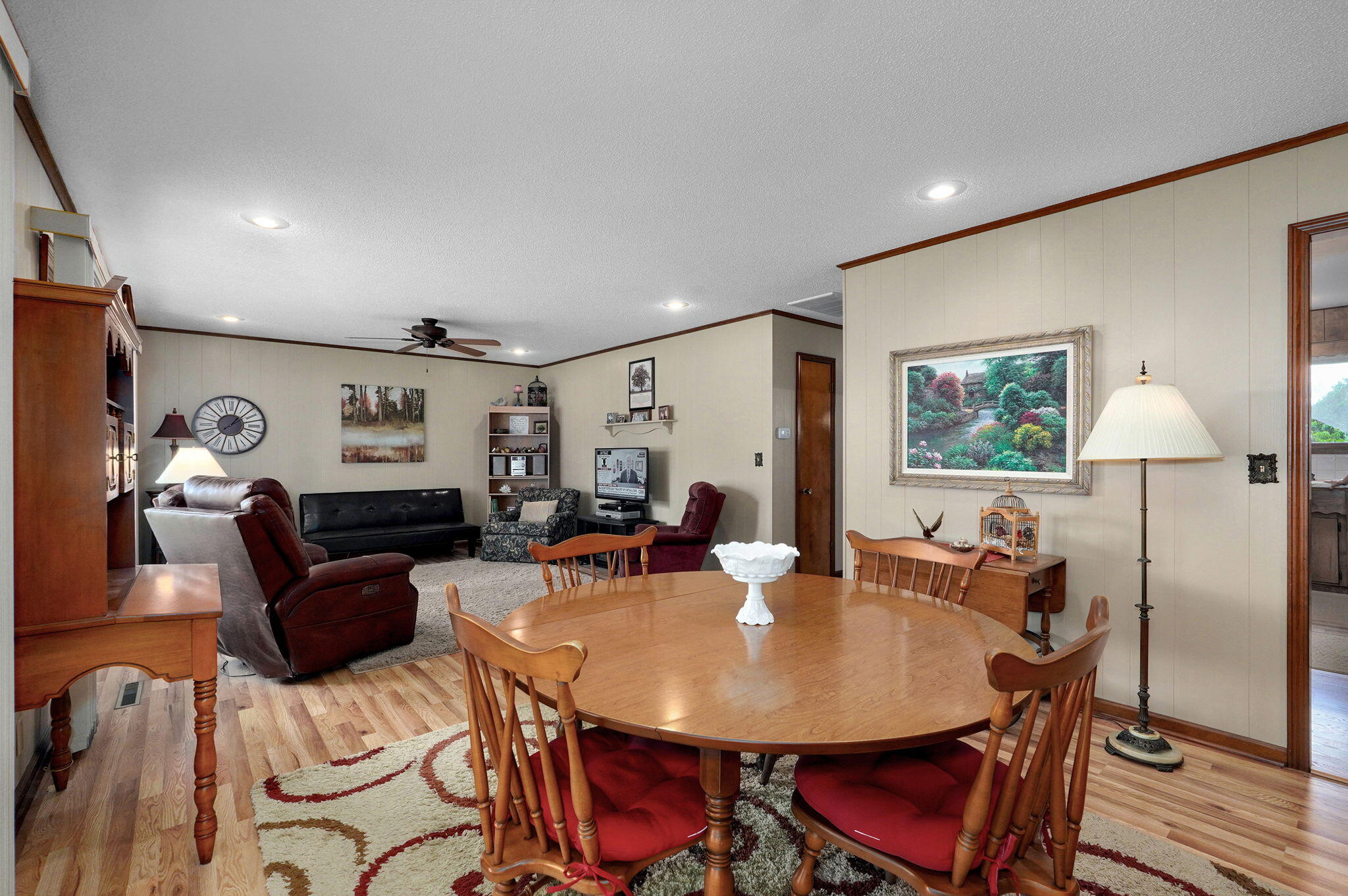 940 Carl Allen Street Property Photo 8