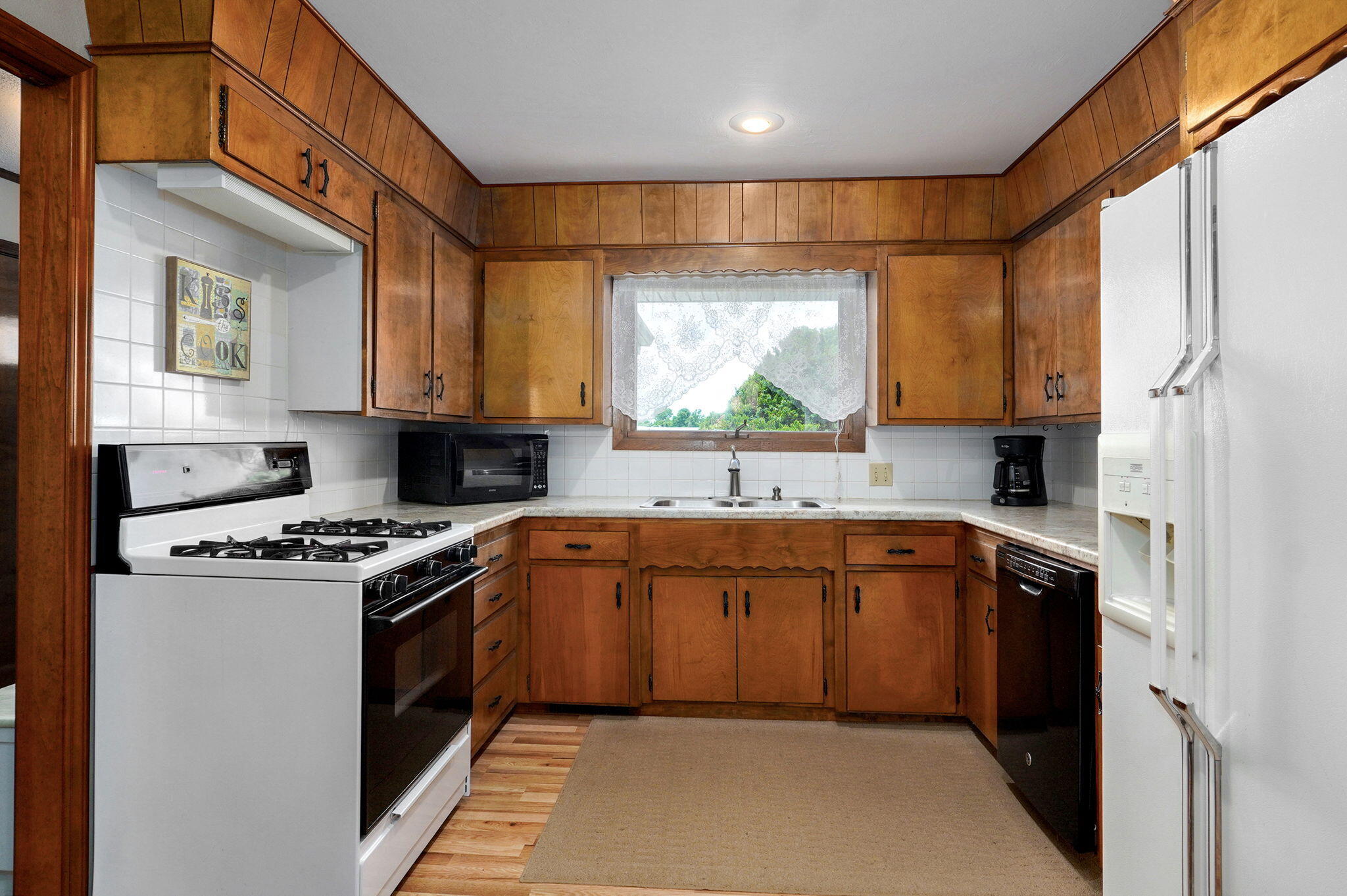 940 Carl Allen Street Property Photo 11