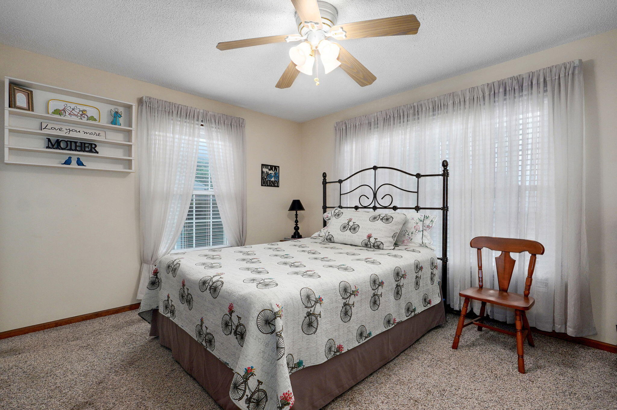 940 Carl Allen Street Property Photo 15