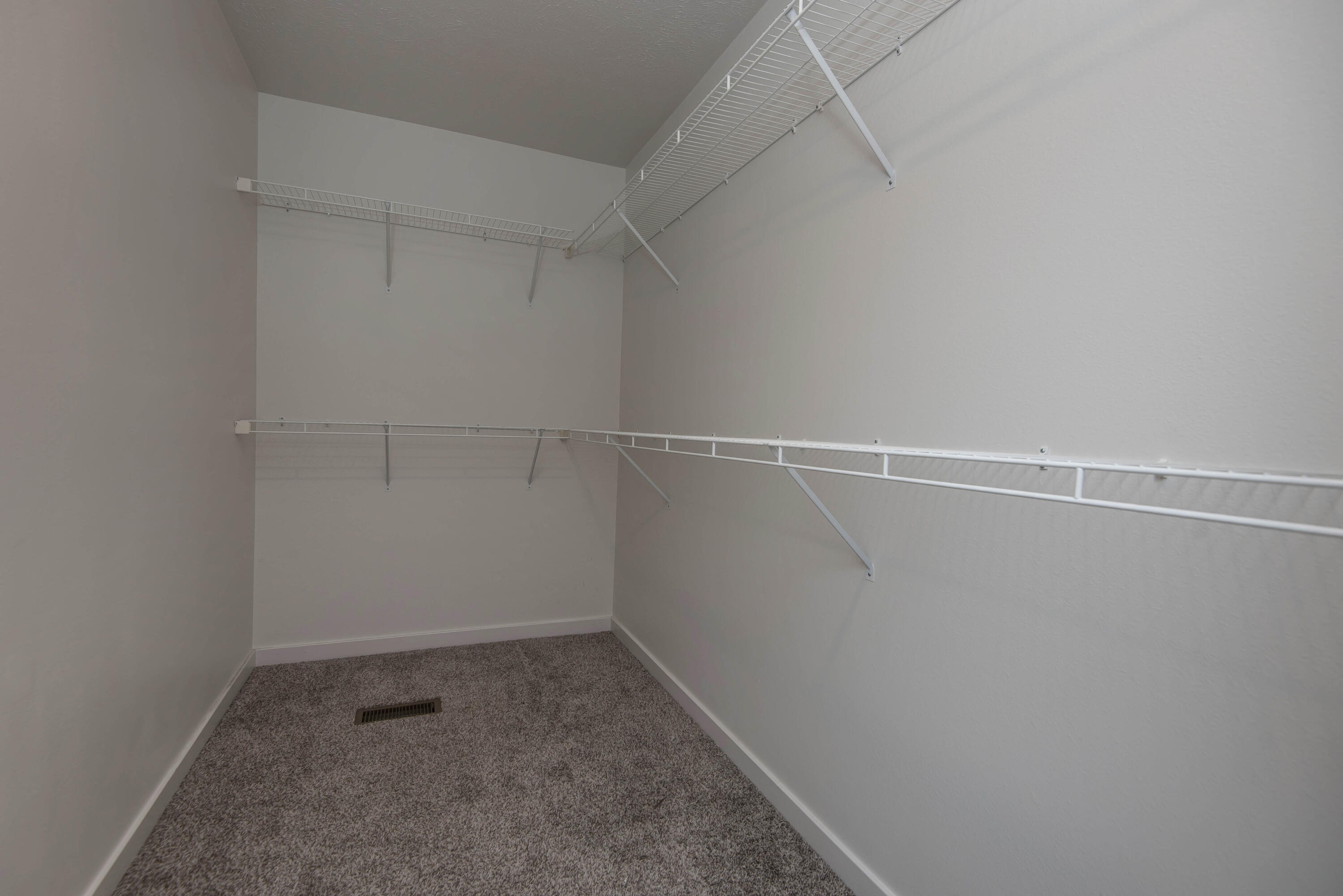 938 South Montpelier Court Property Photo 19