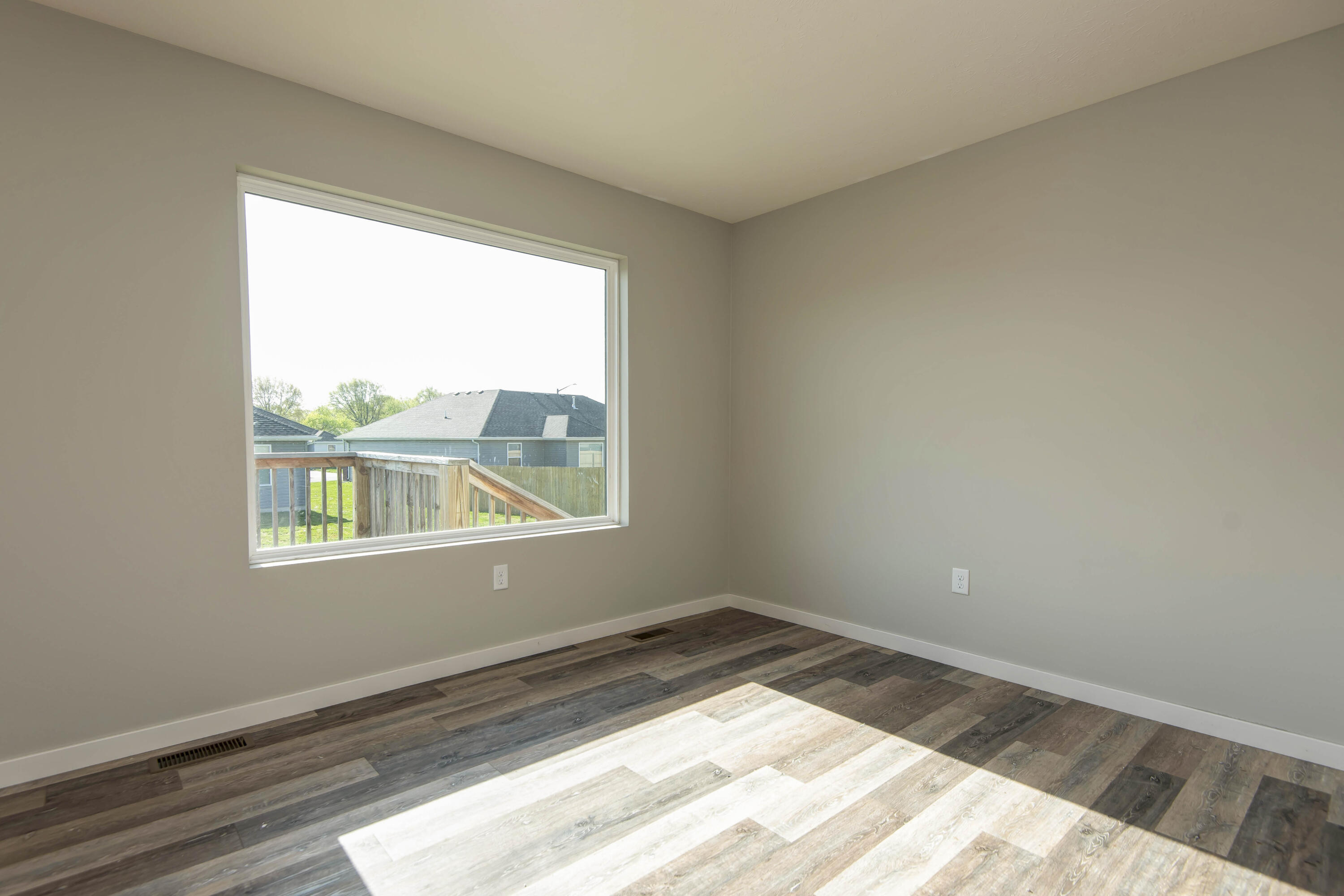 938 South Montpelier Court Property Photo 20