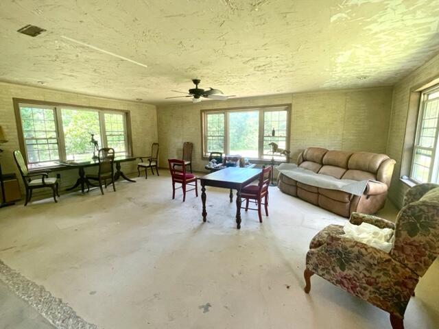 10694 Red Spring Road Property Photo 12