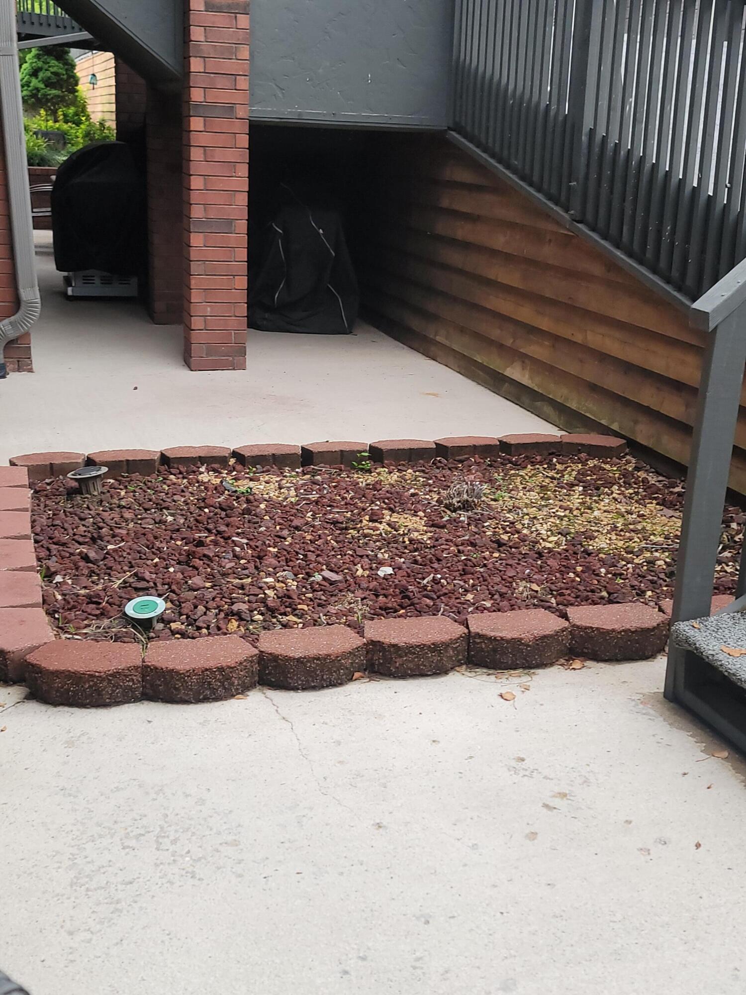 150 Sunken Forest Drive Property Photo 4