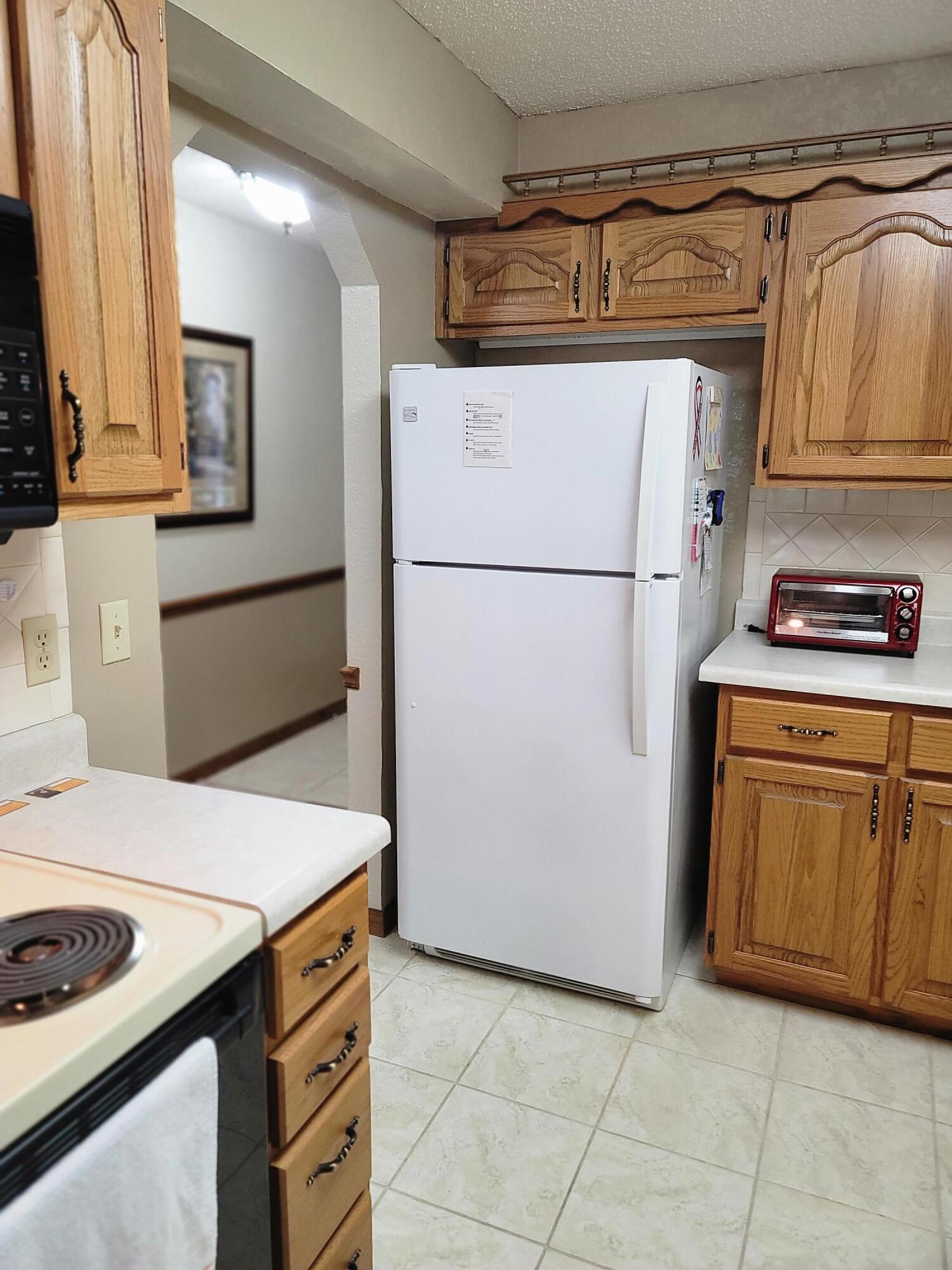 150 Sunken Forest Drive Property Photo 12