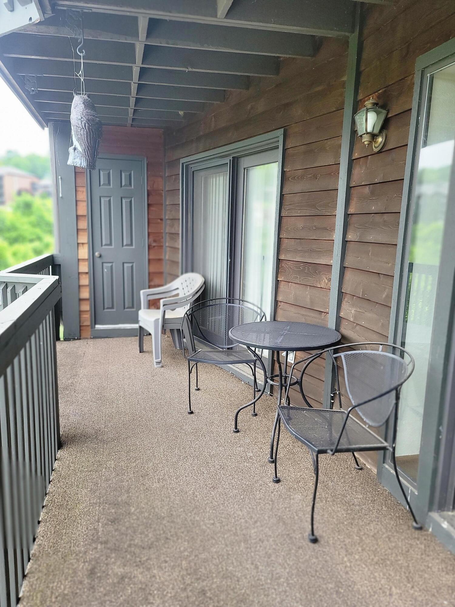 150 Sunken Forest Drive Property Photo 18