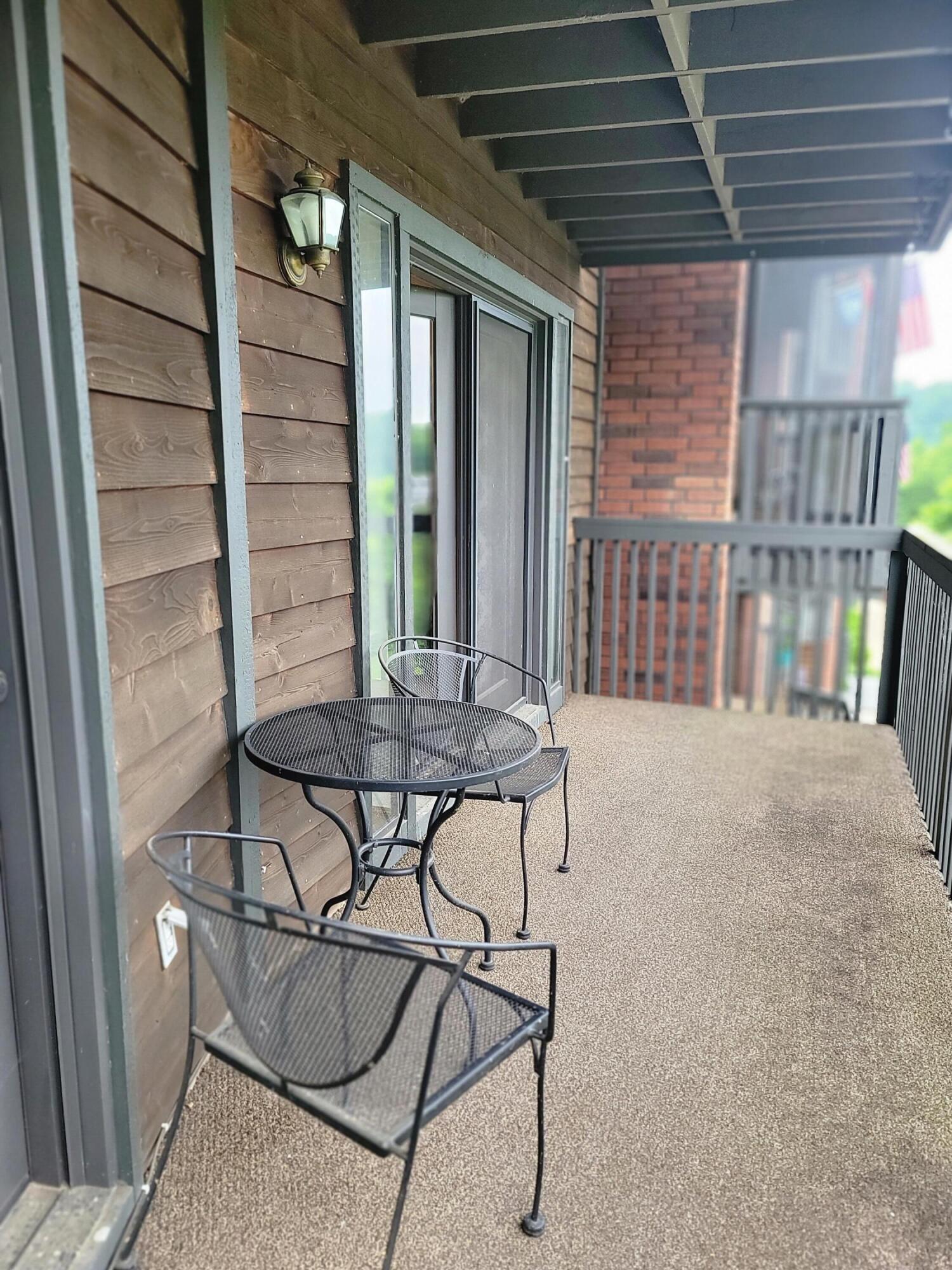 150 Sunken Forest Drive Property Photo 21