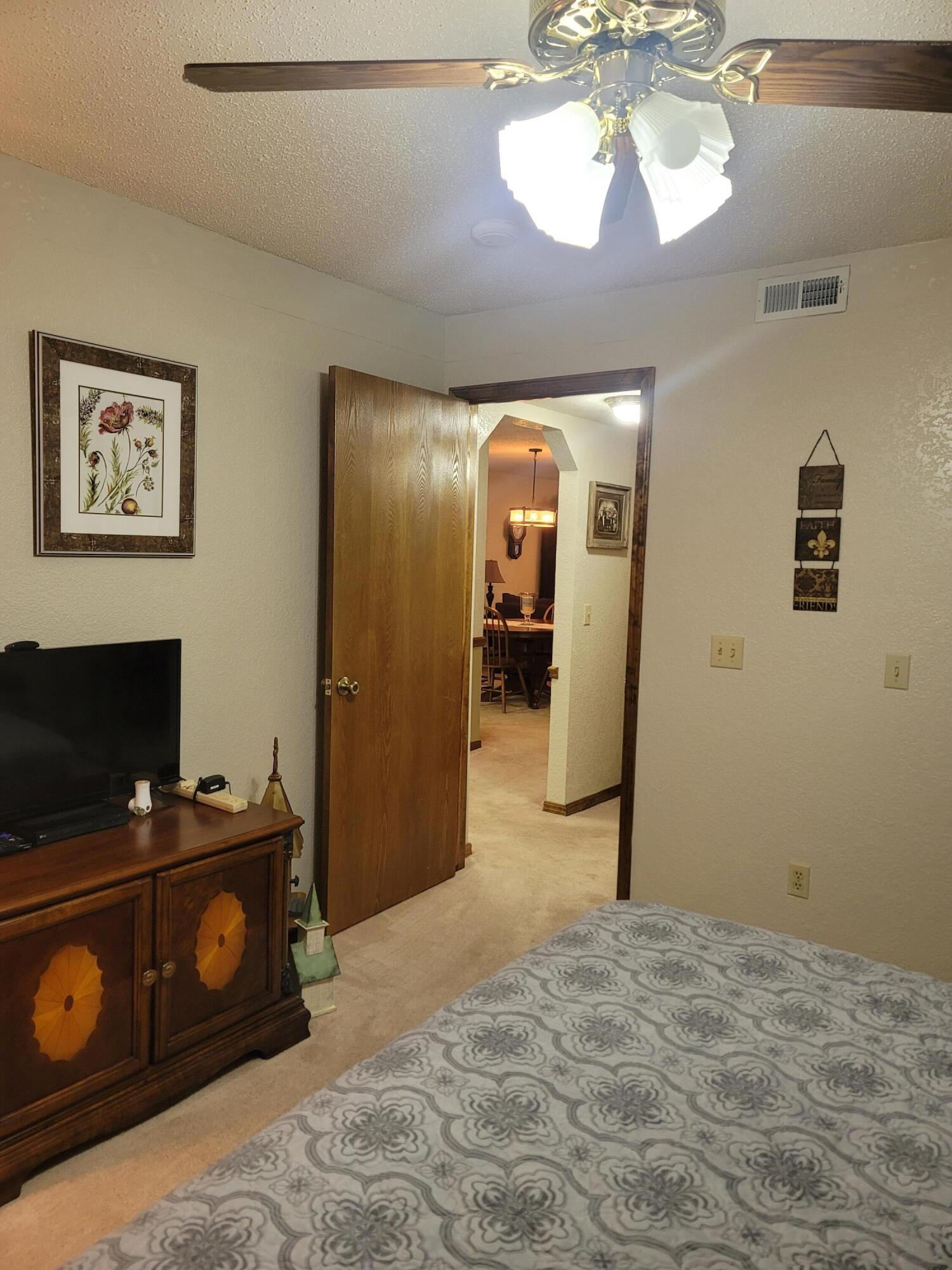 150 Sunken Forest Drive Property Photo 37