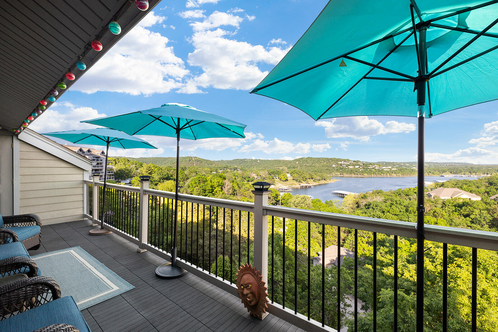 10 Treehouse Lane Property Photo