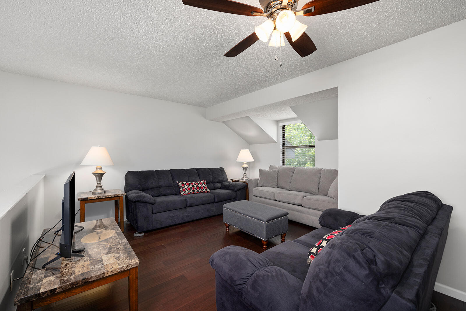 10 Treehouse Lane Property Photo 20