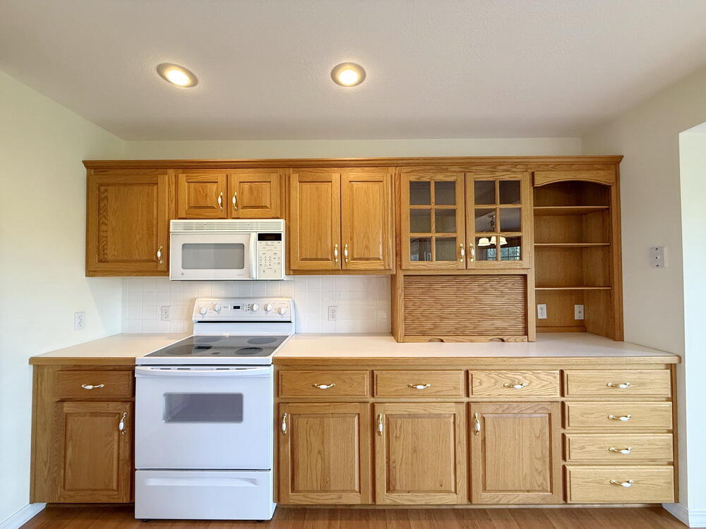 202 East Carman Road Property Photo 15