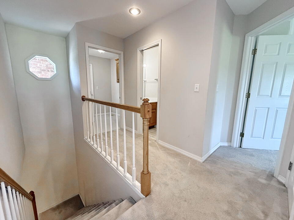 202 East Carman Road Property Photo 34