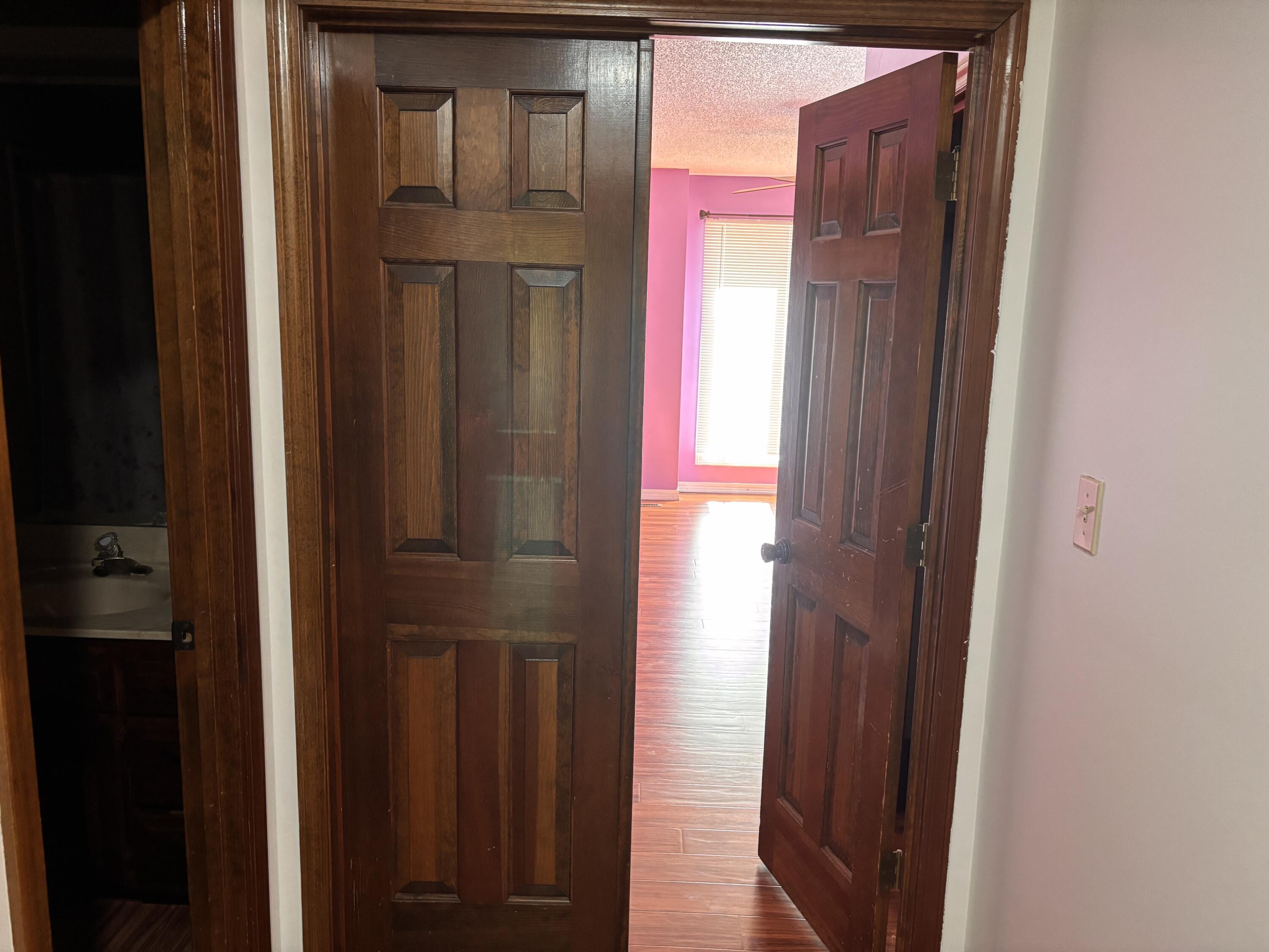 3055 South Oak Avenue Property Photo 16