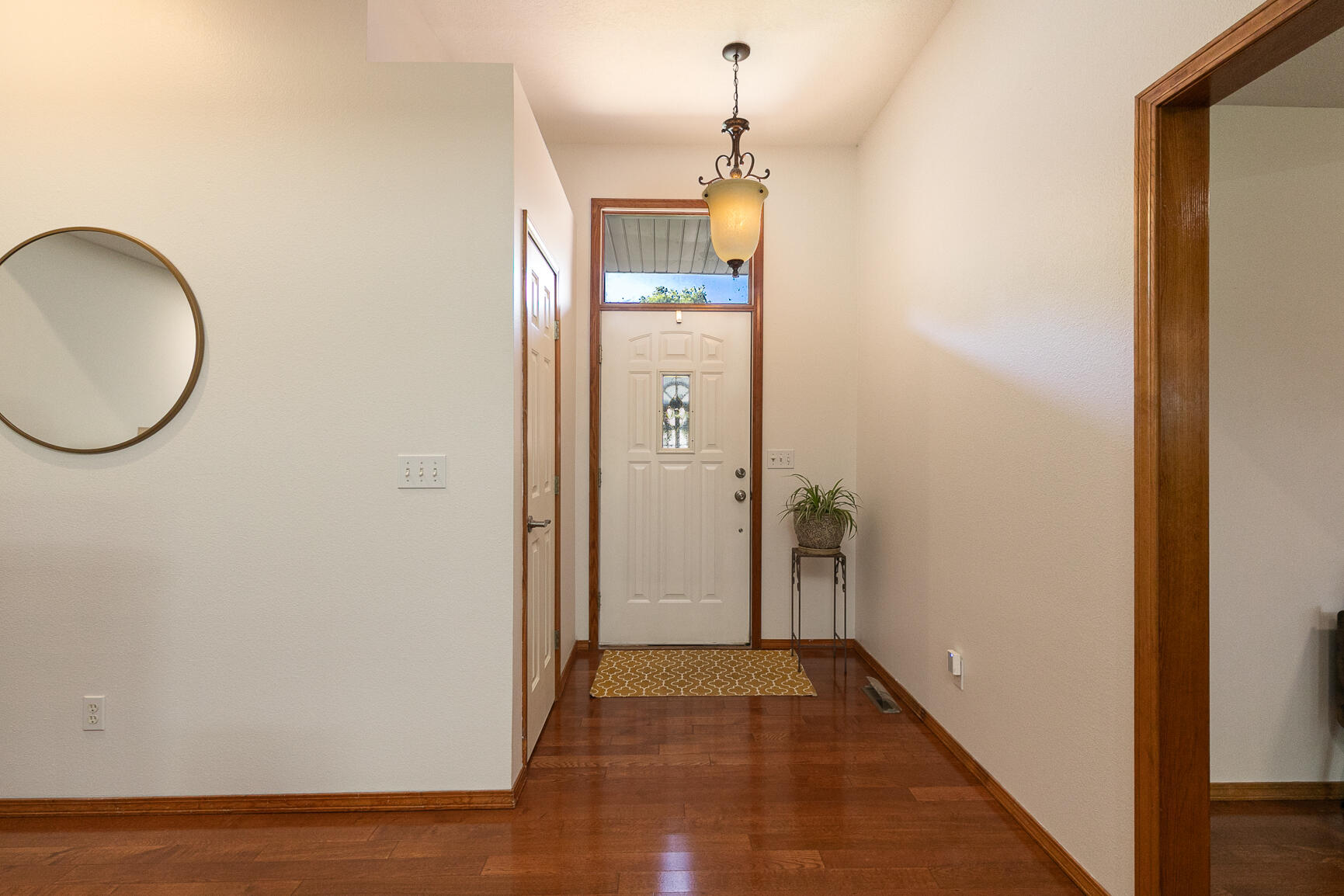 2349 West Nottingham Street Property Photo 5
