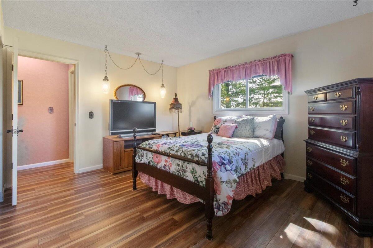 11755 Highway 137 Property Photo 28