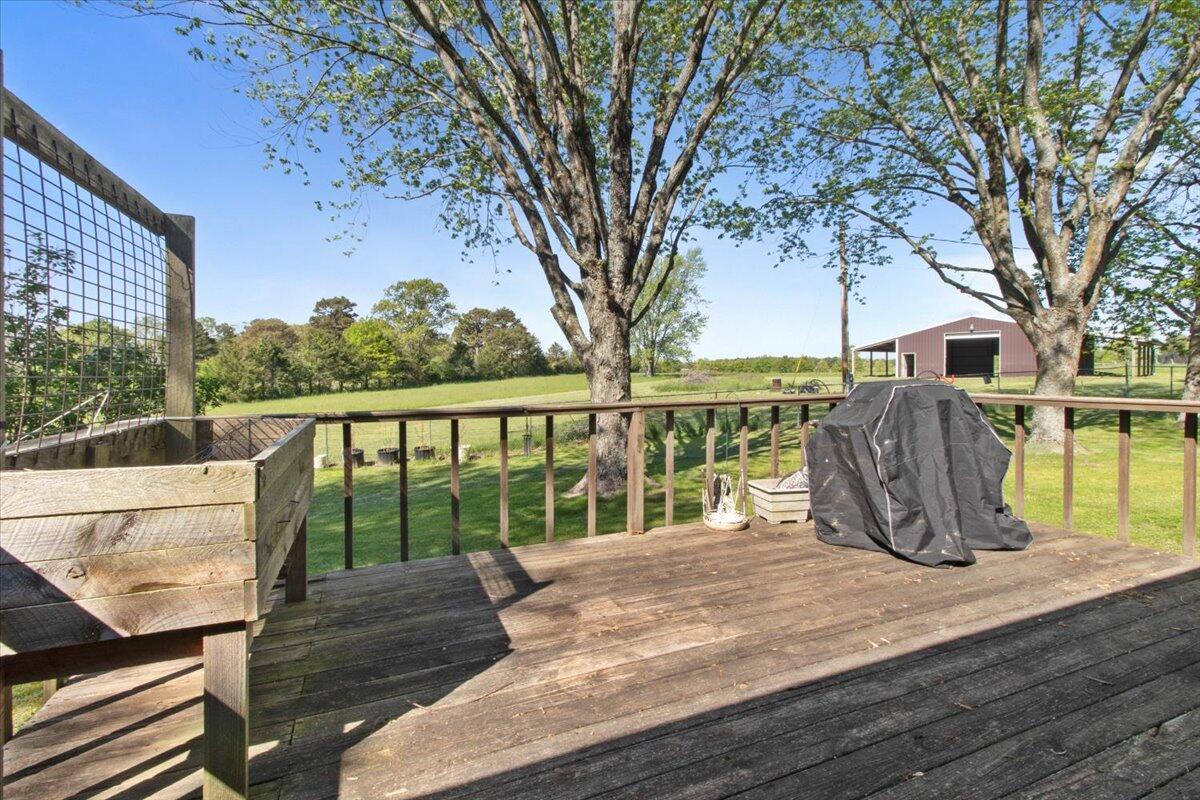 11755 Highway 137 Property Photo 29