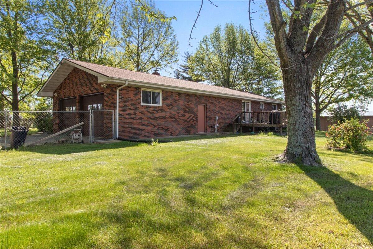 11755 Highway 137 Property Photo 30