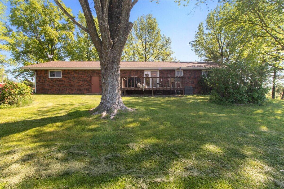 11755 Highway 137 Property Photo 31