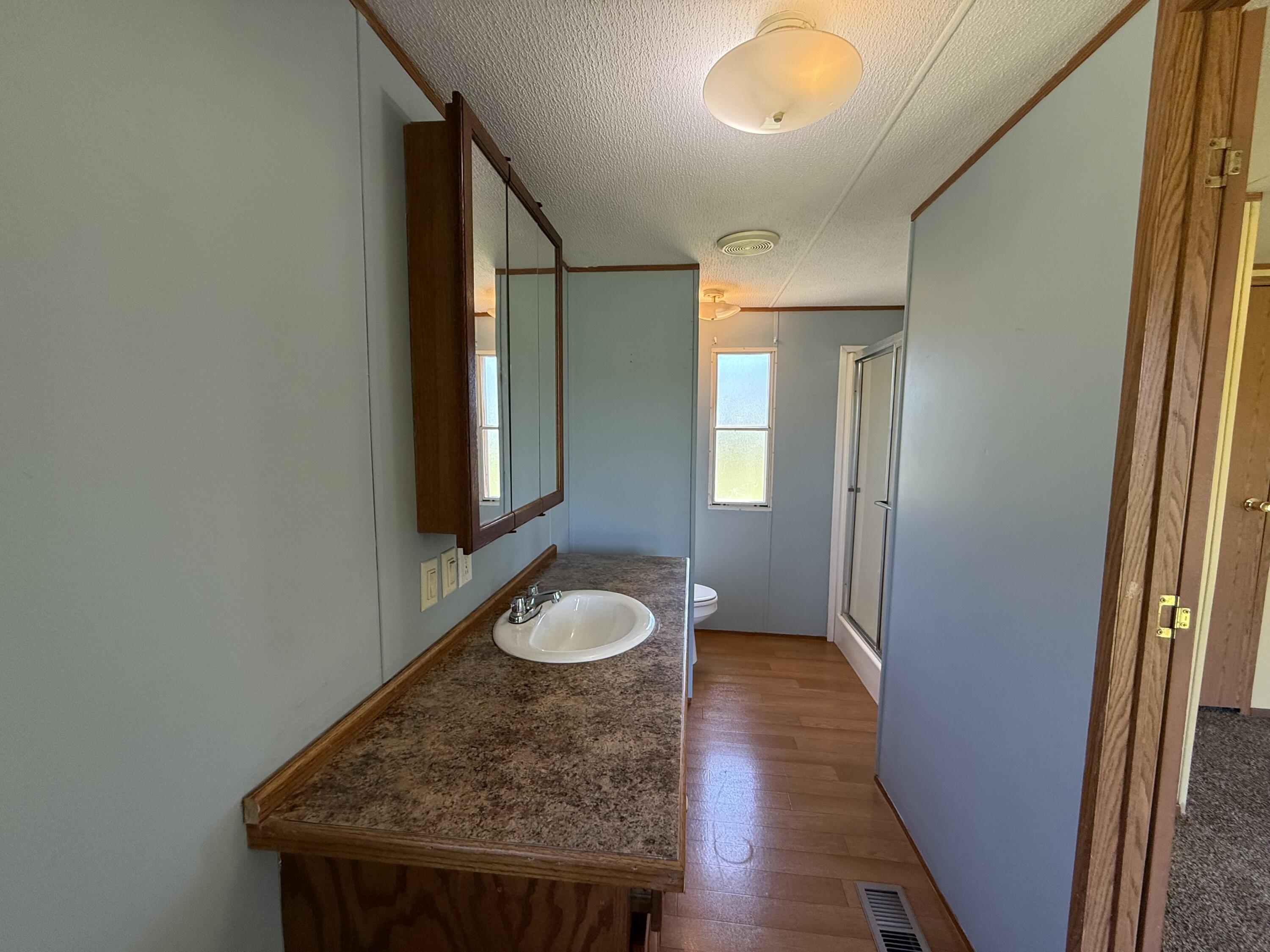 655 Hidden Pond Drive Property Photo 20